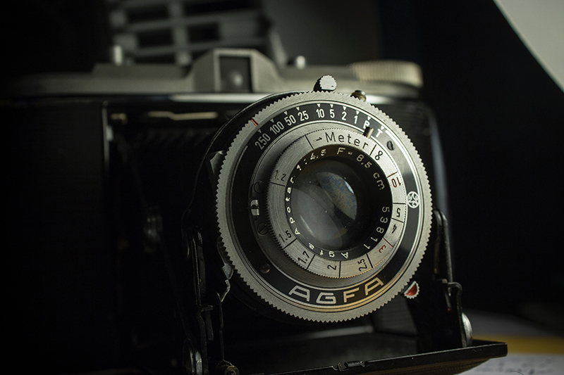 analog-antique-aperture-1121952.jpg
